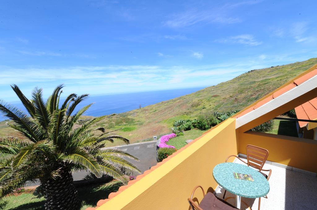 Bed and Breakfast Residencial FAROL Ponta do Pargo Exterior foto